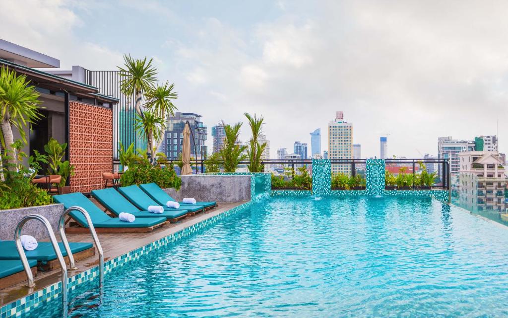Luxury apartment by PhnomPenh 51 Hotel
