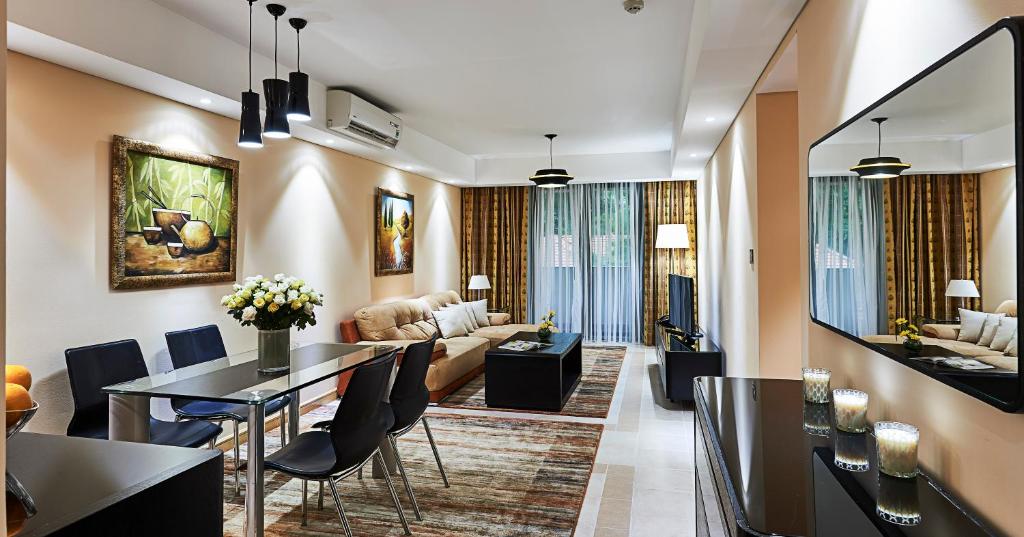 Two-Bedroom Premier by Sherwood Residence