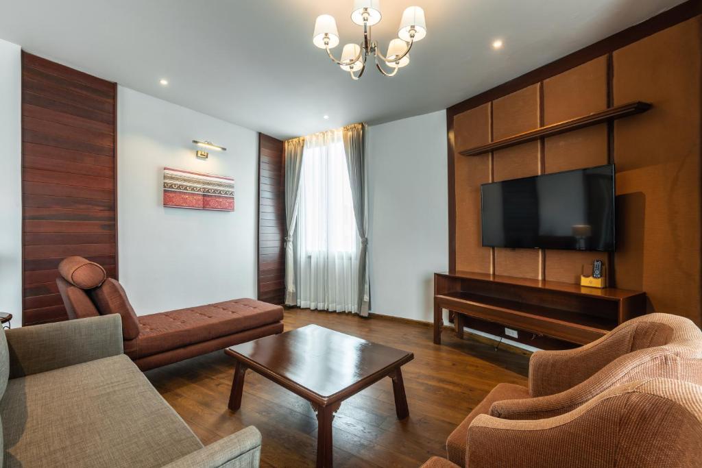 Executive Suite by Grand Hotel Vientiane