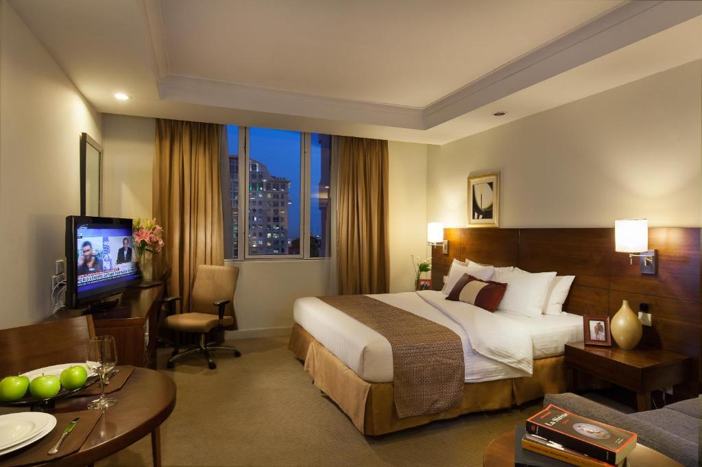 Studio Executive Apartment by Somerset Chancellor Court