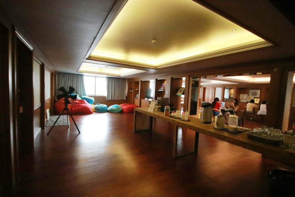 Glur Central Pratunam