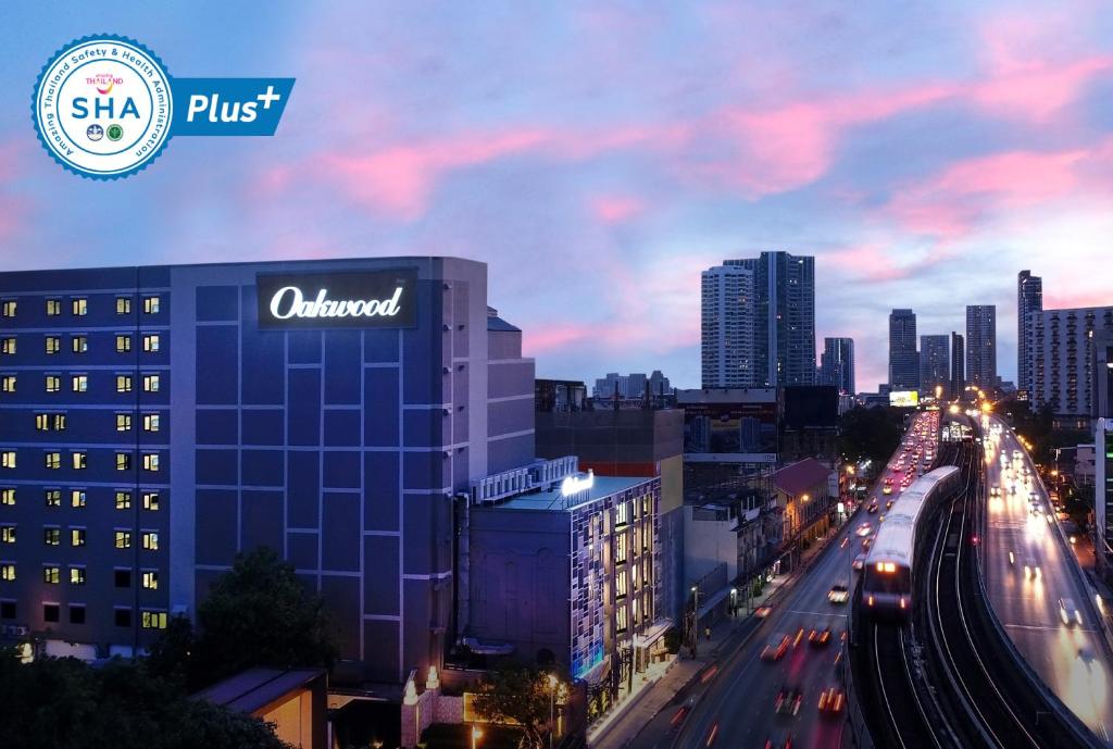 Oakwood Hotel & Residence Bangkok